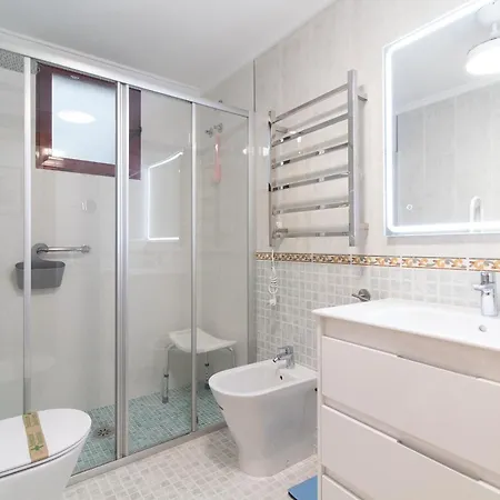 Global Properties, Muy Cerca De La Playa De Apartment